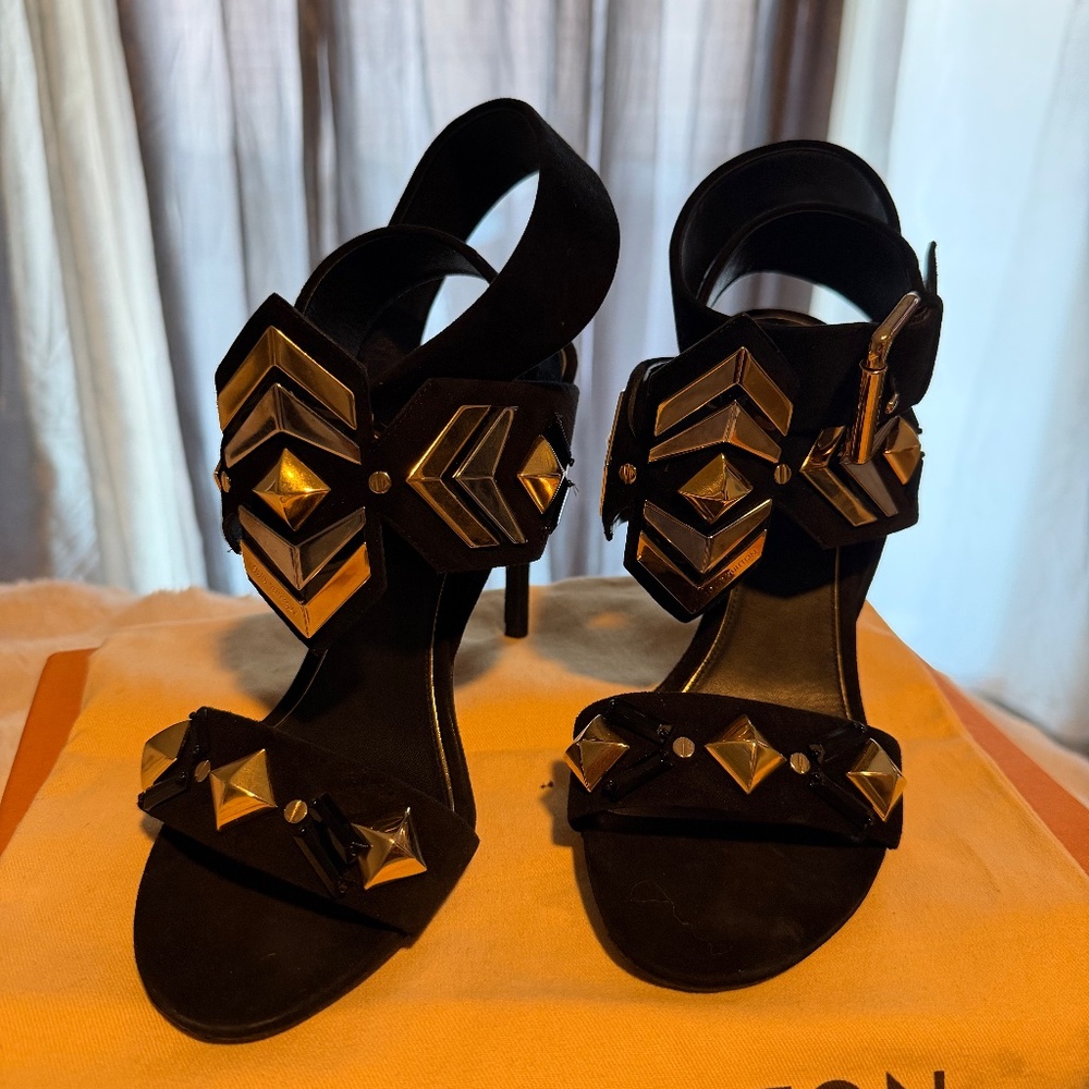 LOUIS VUITTON - Picture 7 of 16